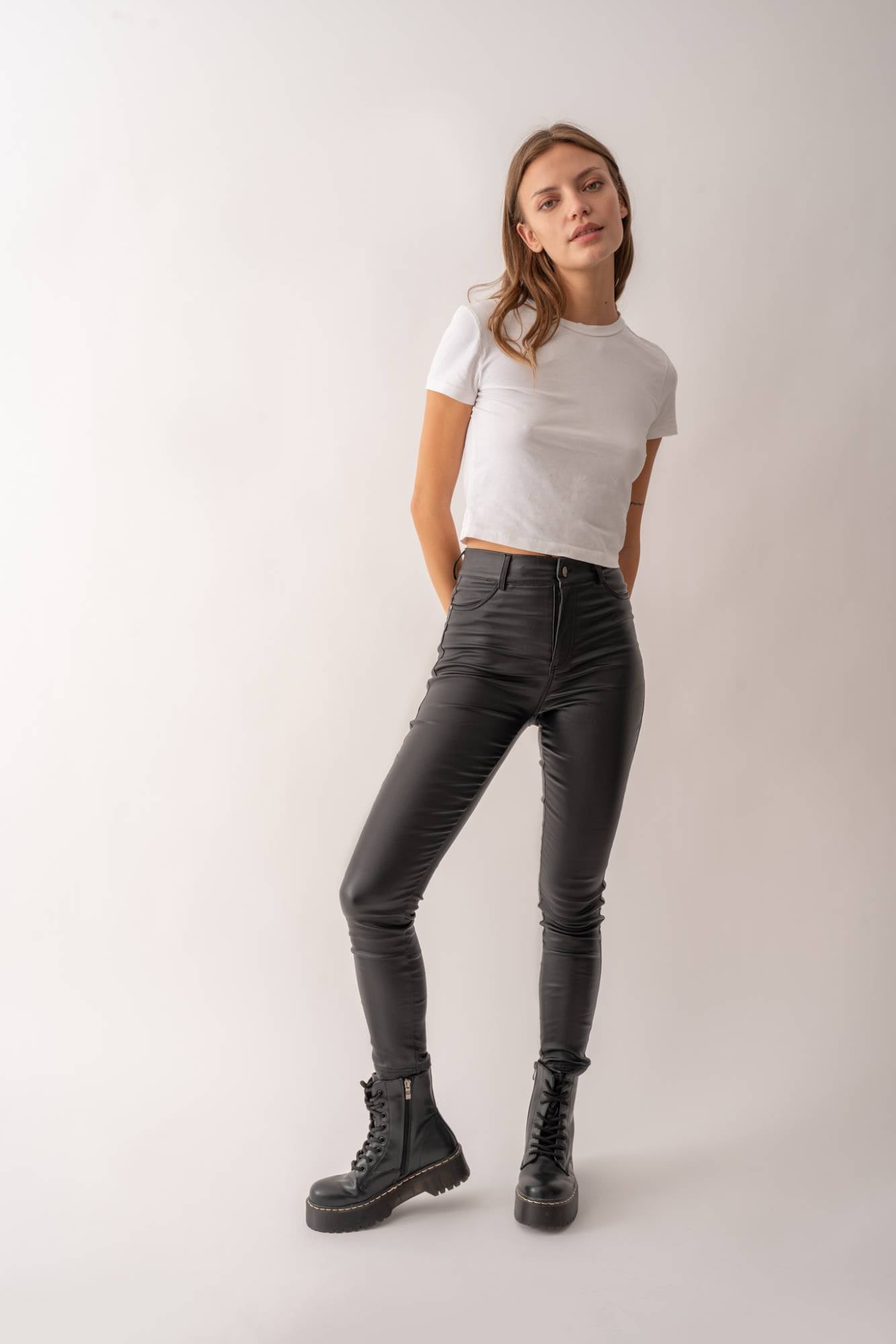 Pantalon guinda online